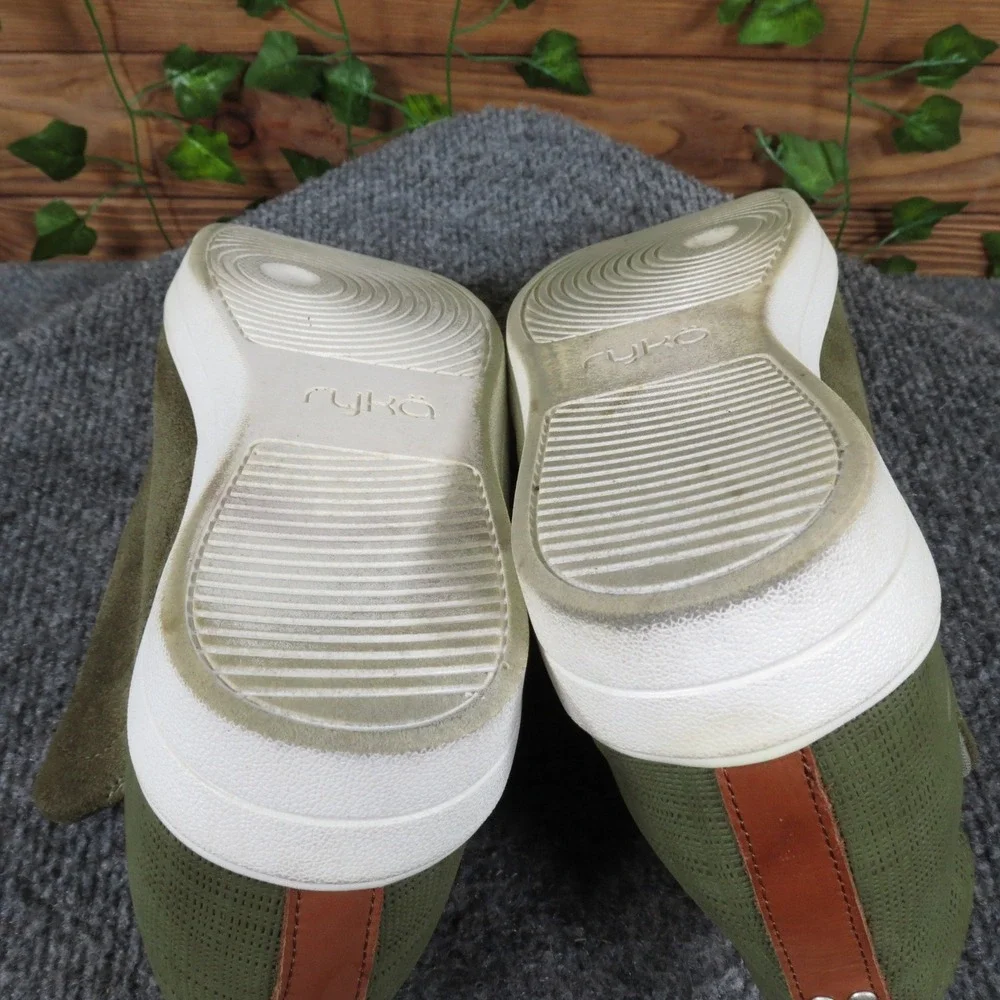 Ryka‎ Vera Womens Size 8.5 Olive Green Suede Wedge Sneaker Bootie Casual